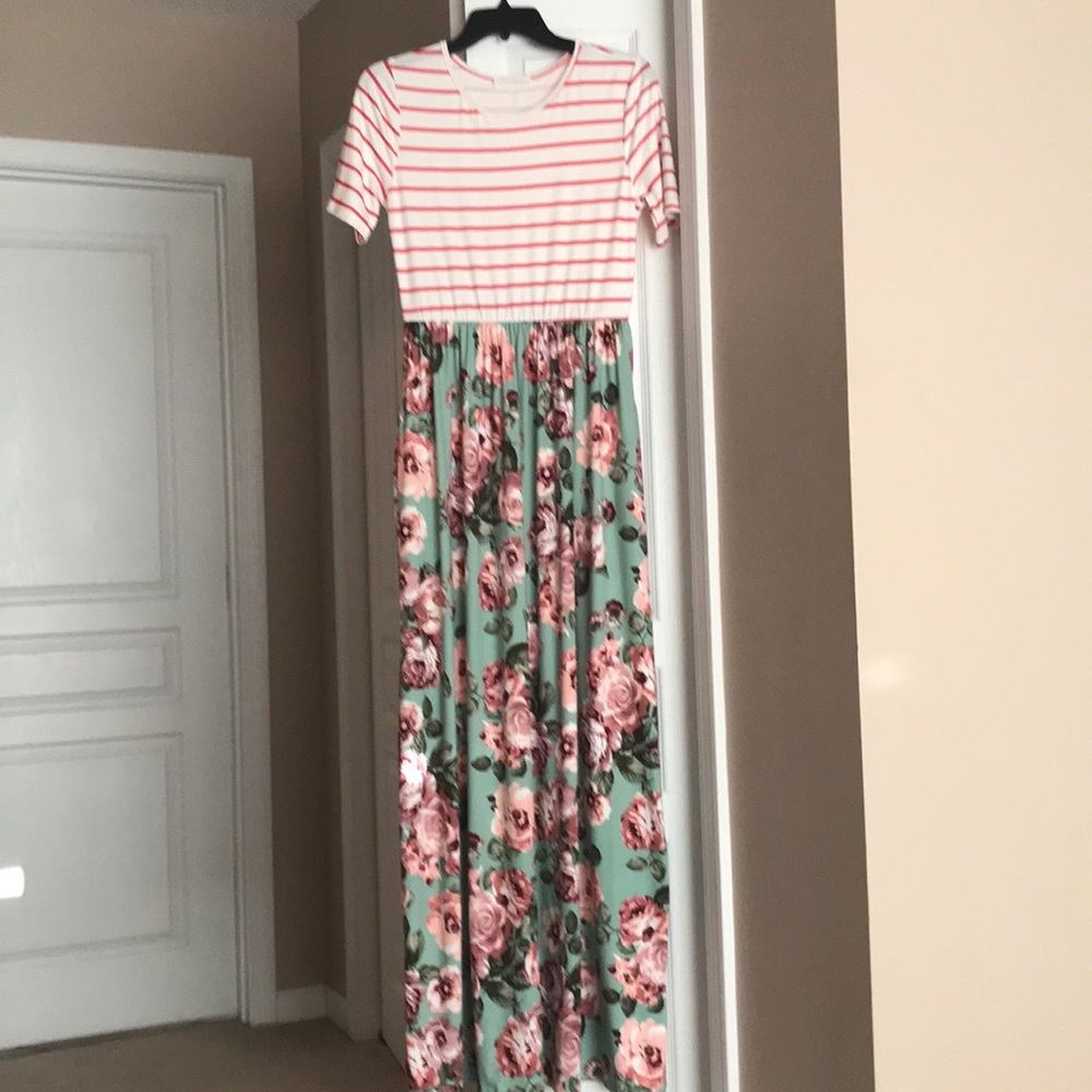 Maxi Dress NWOT